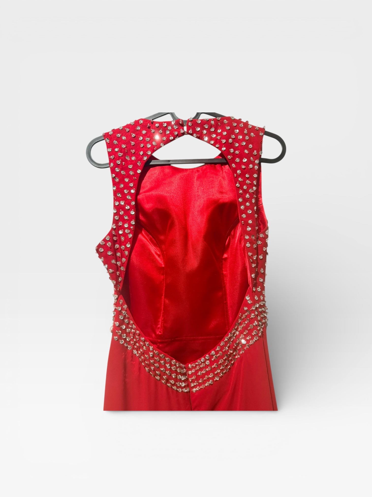 Rosies Red Gown. Size 8-10.